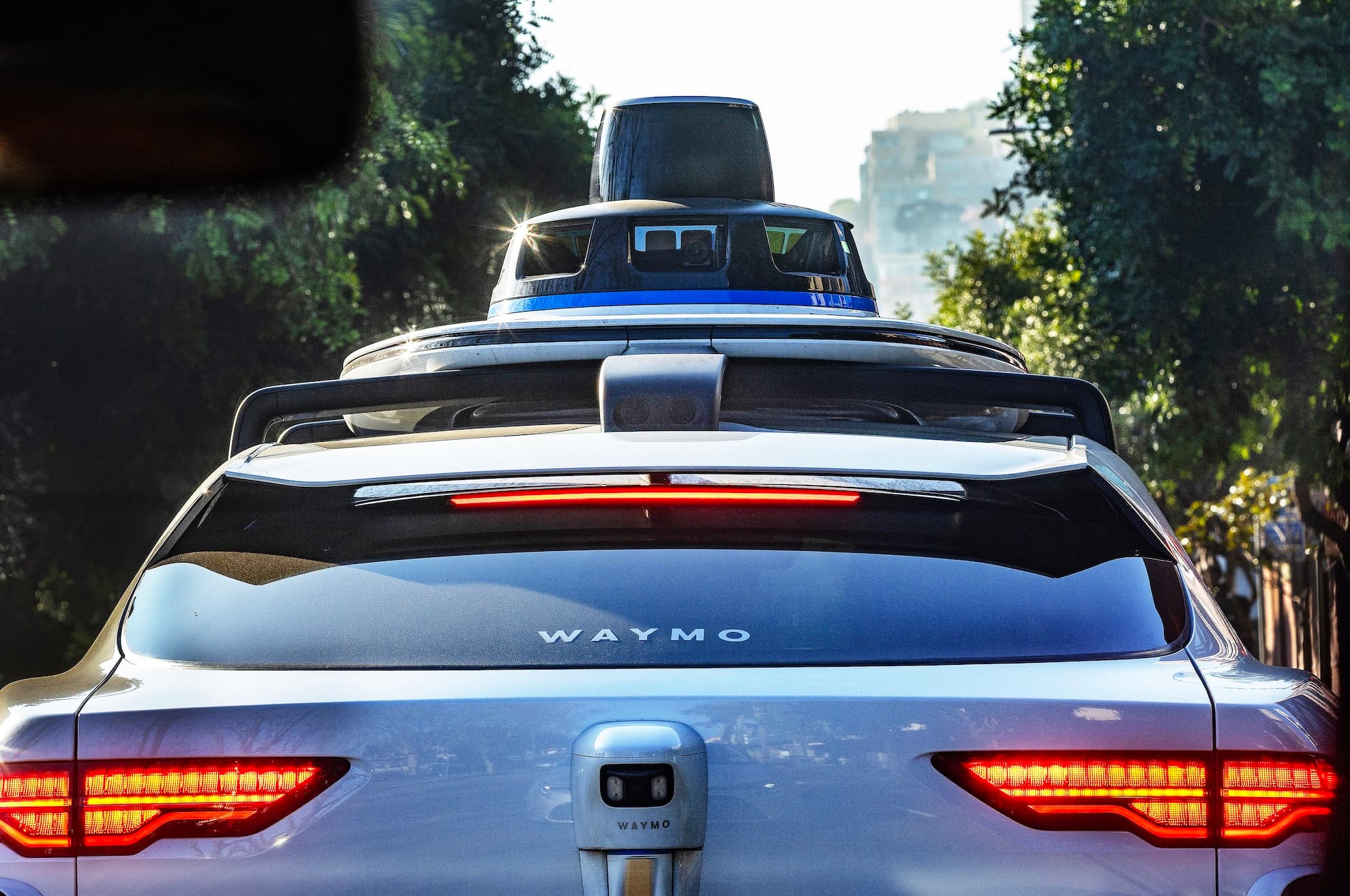 Robotaxi Companies Refuse to Reveal Remote Assistance Usage